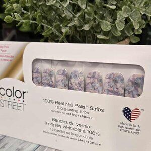 Color Street prism press on nail design